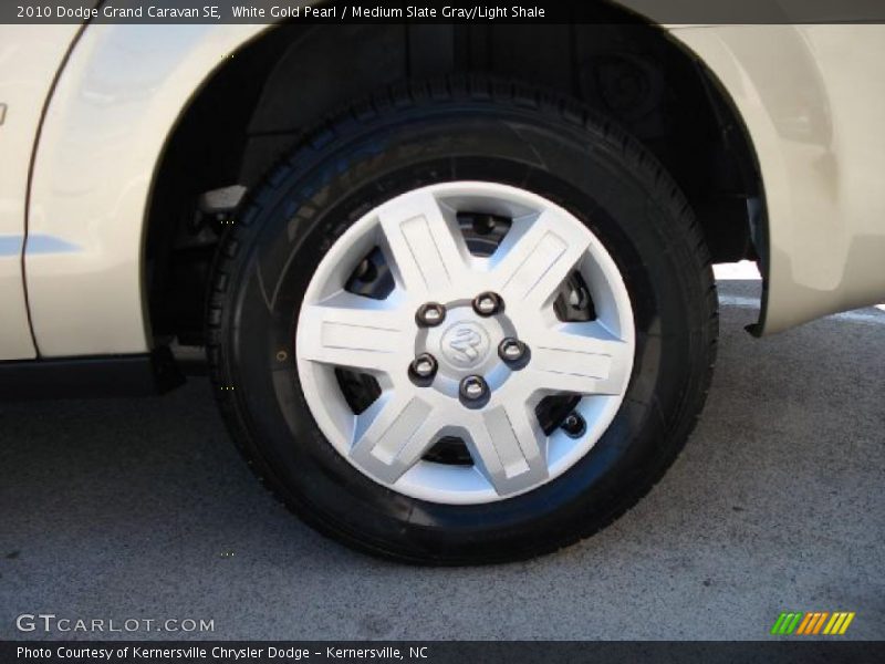 White Gold Pearl / Medium Slate Gray/Light Shale 2010 Dodge Grand Caravan SE