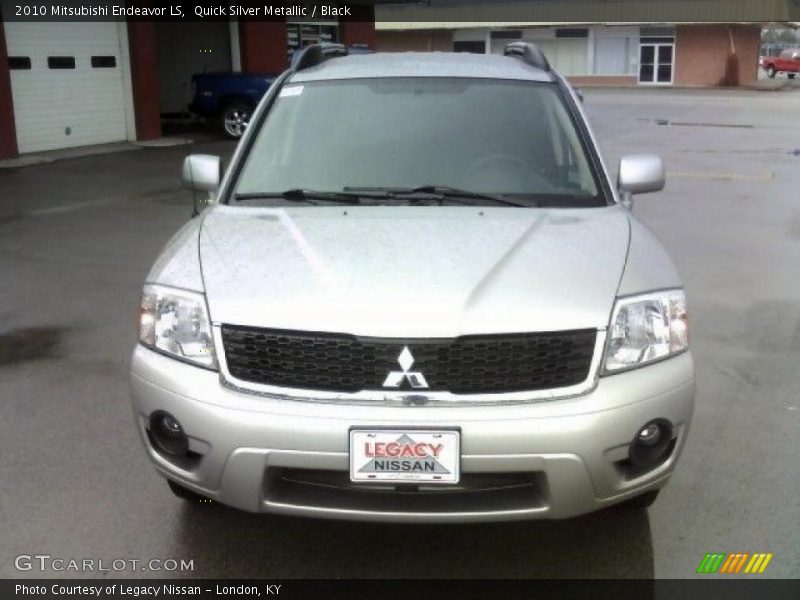 Quick Silver Metallic / Black 2010 Mitsubishi Endeavor LS