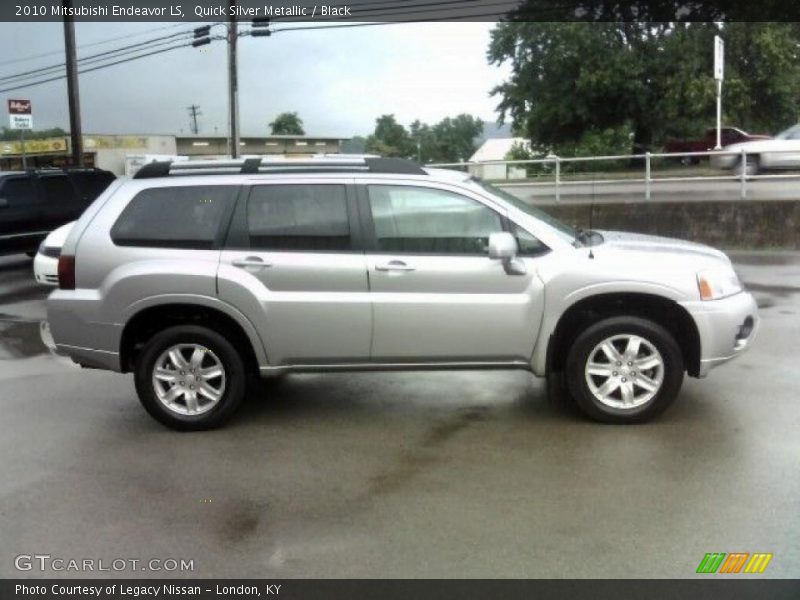 Quick Silver Metallic / Black 2010 Mitsubishi Endeavor LS