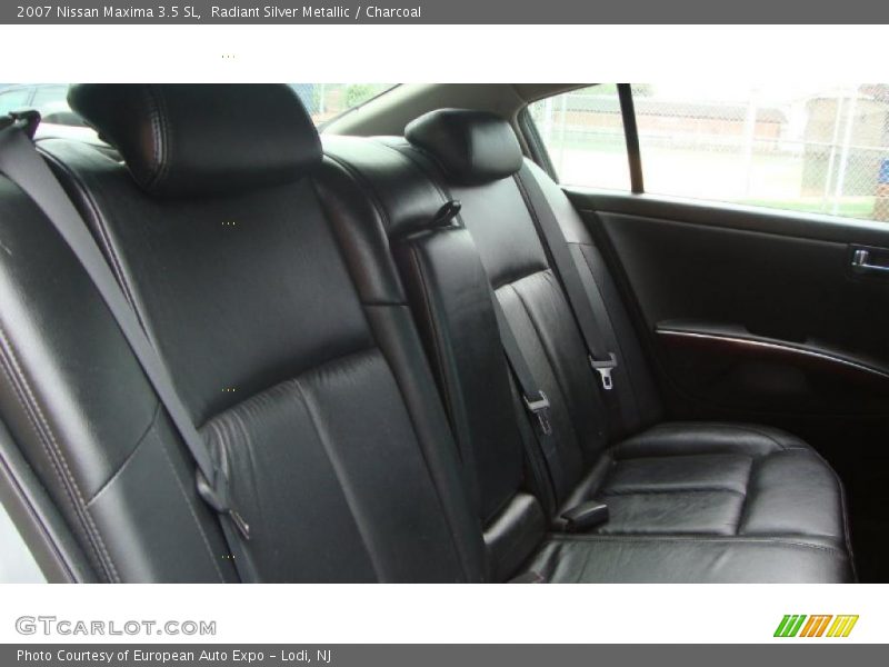 Radiant Silver Metallic / Charcoal 2007 Nissan Maxima 3.5 SL
