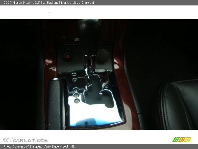 Radiant Silver Metallic / Charcoal 2007 Nissan Maxima 3.5 SL