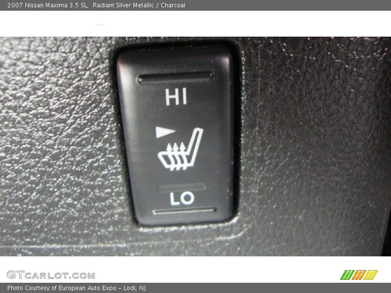 Radiant Silver Metallic / Charcoal 2007 Nissan Maxima 3.5 SL