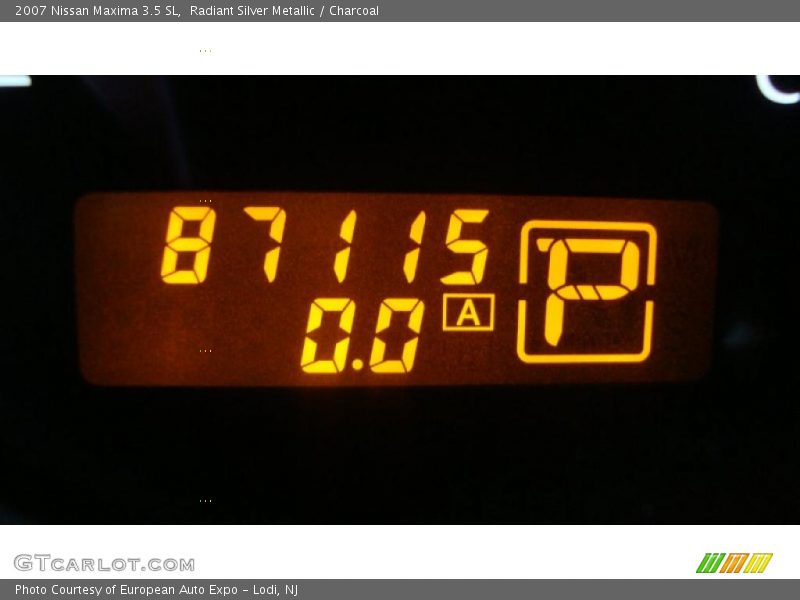 Radiant Silver Metallic / Charcoal 2007 Nissan Maxima 3.5 SL
