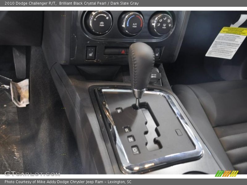 Brilliant Black Crystal Pearl / Dark Slate Gray 2010 Dodge Challenger R/T