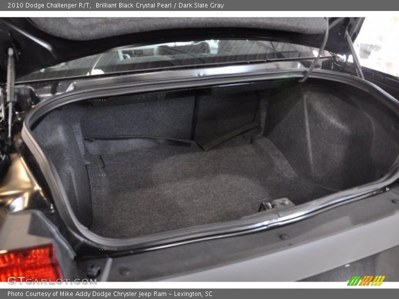 Brilliant Black Crystal Pearl / Dark Slate Gray 2010 Dodge Challenger R/T