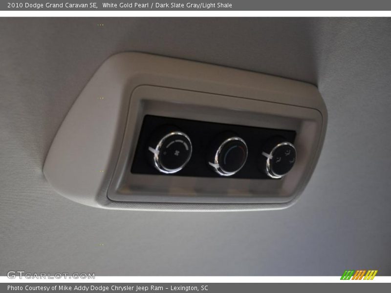 White Gold Pearl / Dark Slate Gray/Light Shale 2010 Dodge Grand Caravan SE