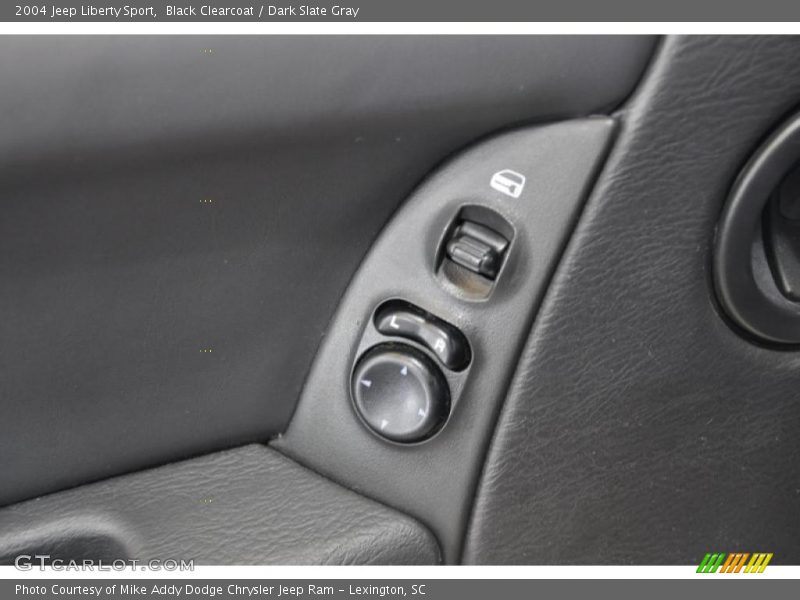 Black Clearcoat / Dark Slate Gray 2004 Jeep Liberty Sport