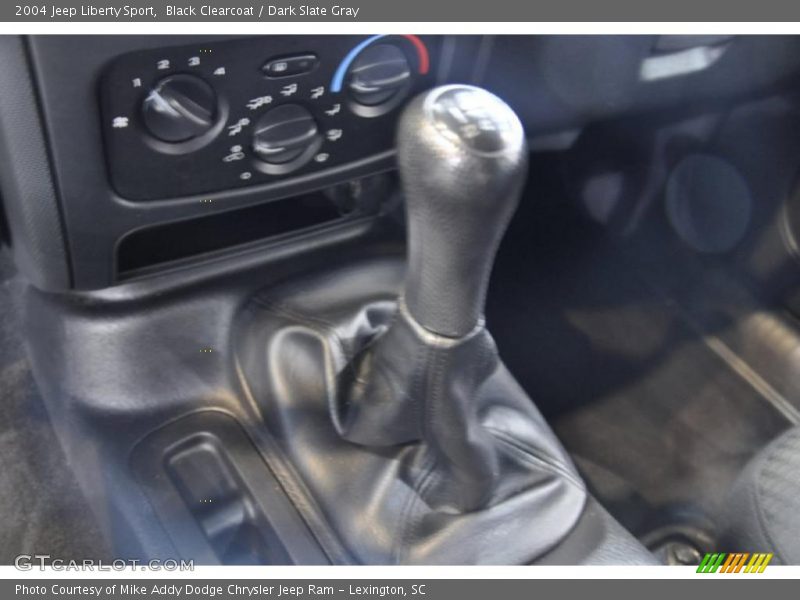 Black Clearcoat / Dark Slate Gray 2004 Jeep Liberty Sport