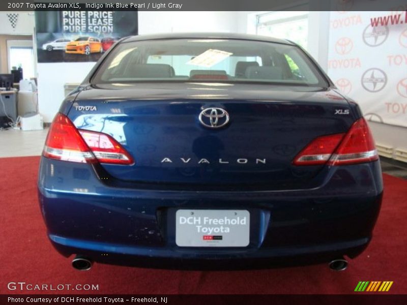 Indigo Ink Blue Pearl / Light Gray 2007 Toyota Avalon XLS