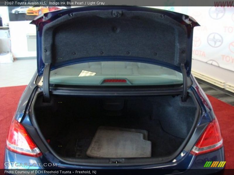 Indigo Ink Blue Pearl / Light Gray 2007 Toyota Avalon XLS