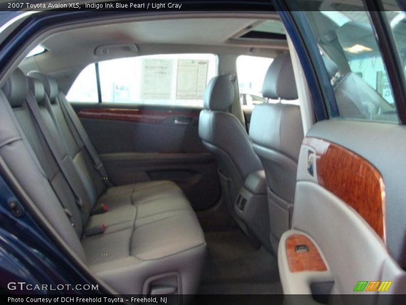 Indigo Ink Blue Pearl / Light Gray 2007 Toyota Avalon XLS