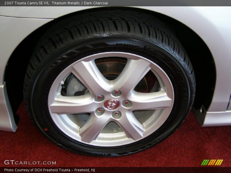Titanium Metallic / Dark Charcoal 2007 Toyota Camry SE V6