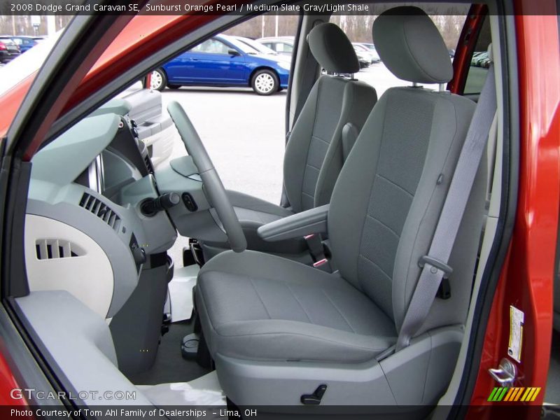 Sunburst Orange Pearl / Medium Slate Gray/Light Shale 2008 Dodge Grand Caravan SE