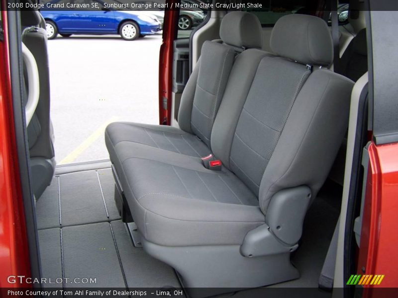 Sunburst Orange Pearl / Medium Slate Gray/Light Shale 2008 Dodge Grand Caravan SE