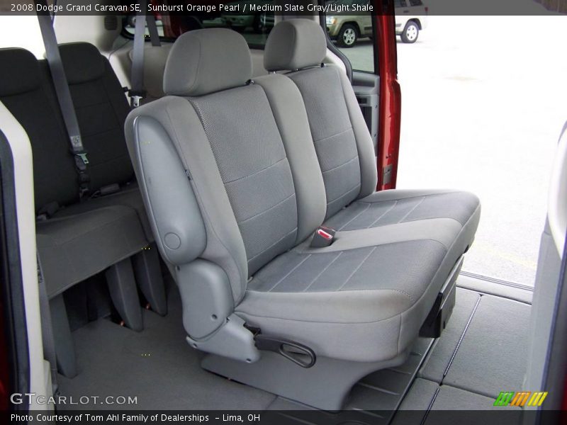 Sunburst Orange Pearl / Medium Slate Gray/Light Shale 2008 Dodge Grand Caravan SE