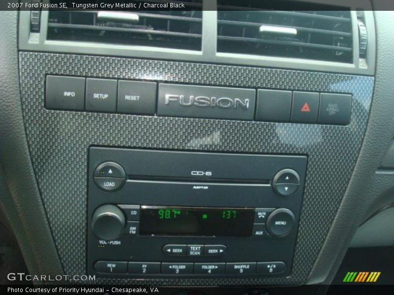 Tungsten Grey Metallic / Charcoal Black 2007 Ford Fusion SE
