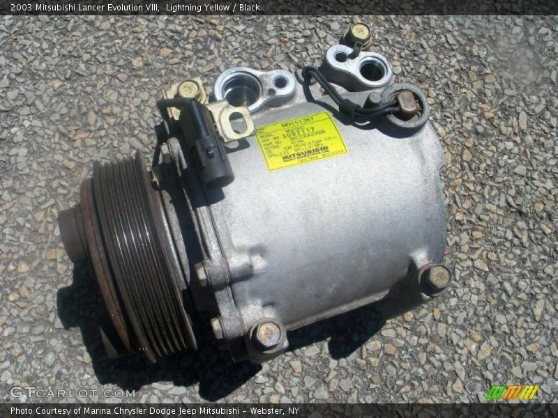 Lightning Yellow / Black 2003 Mitsubishi Lancer Evolution VIII