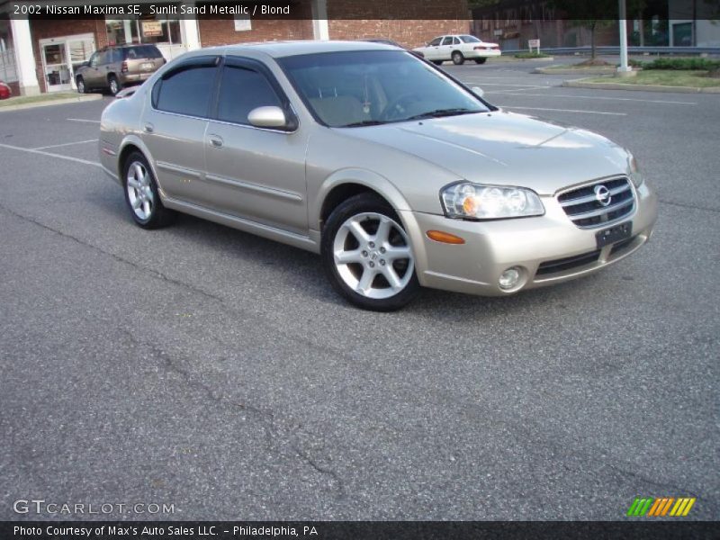 Sunlit Sand Metallic / Blond 2002 Nissan Maxima SE