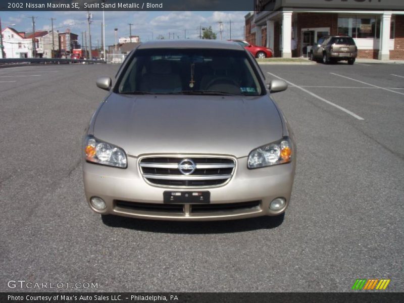 Sunlit Sand Metallic / Blond 2002 Nissan Maxima SE