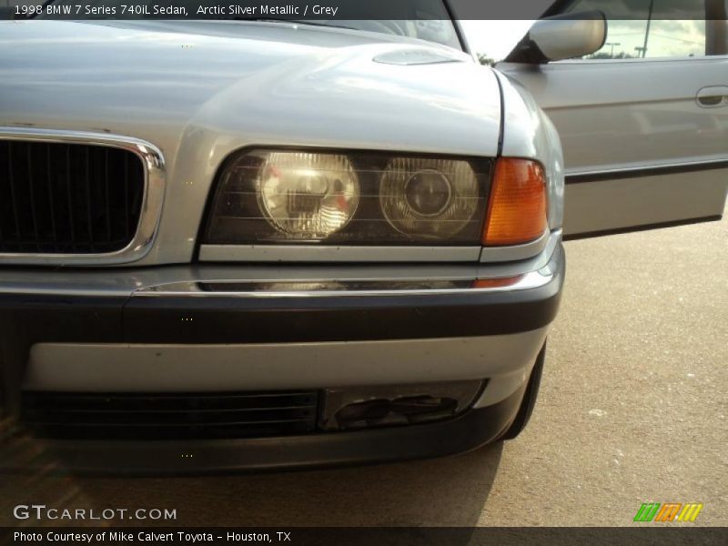Arctic Silver Metallic / Grey 1998 BMW 7 Series 740iL Sedan