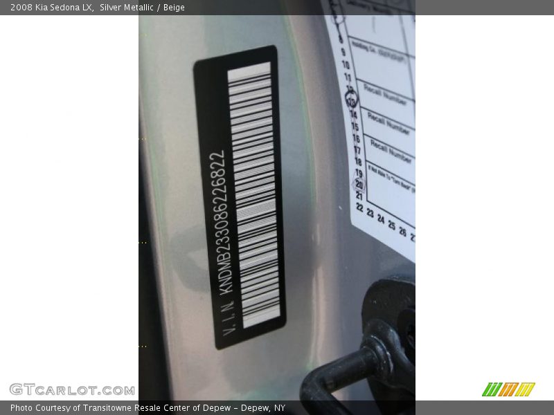Silver Metallic / Beige 2008 Kia Sedona LX