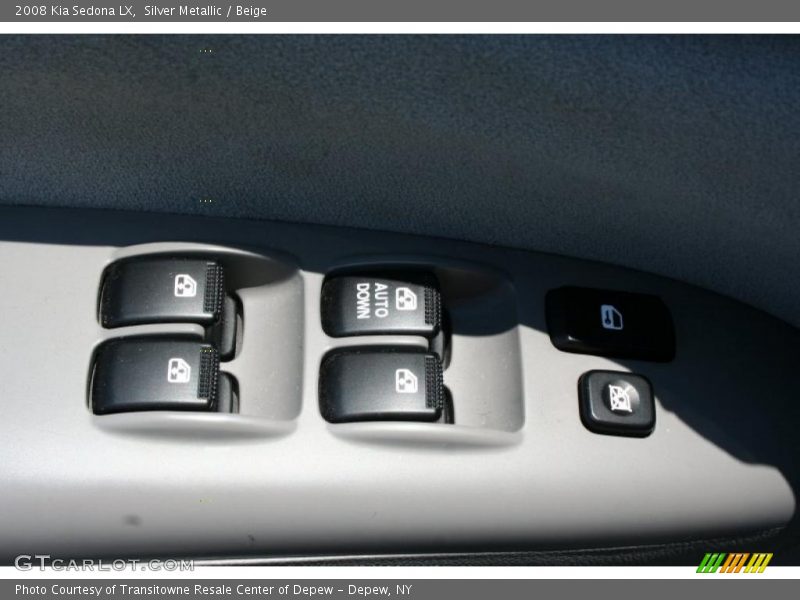 Silver Metallic / Beige 2008 Kia Sedona LX