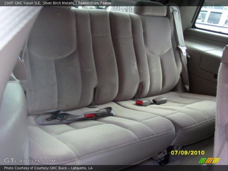 Silver Birch Metallic / Pewter/Dark Pewter 2005 GMC Yukon SLE