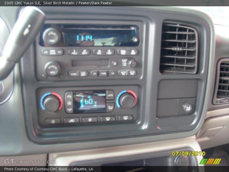 Silver Birch Metallic / Pewter/Dark Pewter 2005 GMC Yukon SLE
