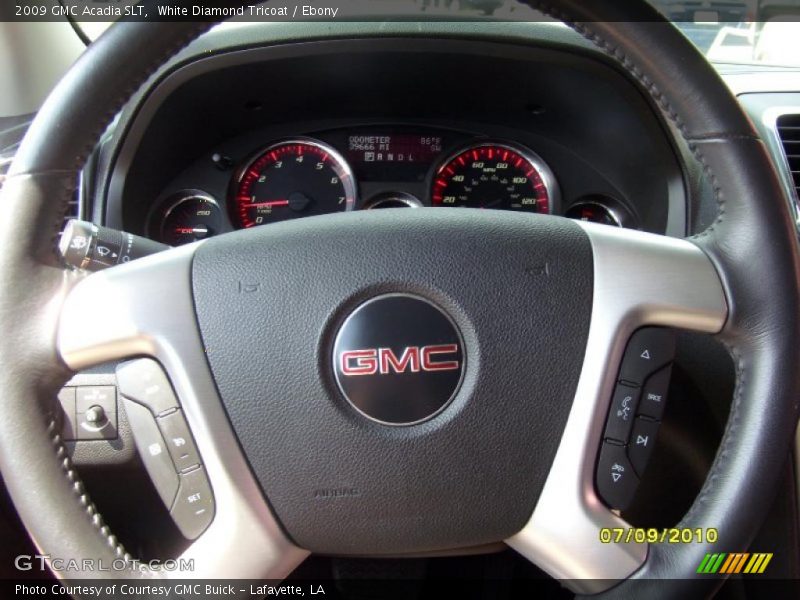 White Diamond Tricoat / Ebony 2009 GMC Acadia SLT