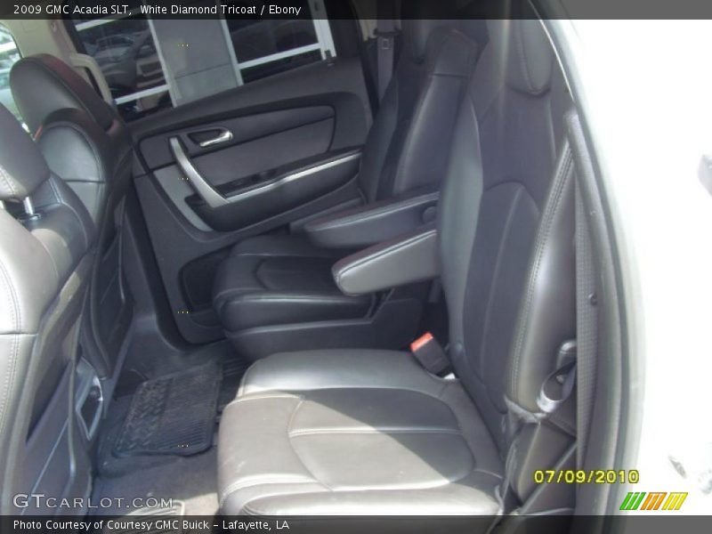White Diamond Tricoat / Ebony 2009 GMC Acadia SLT
