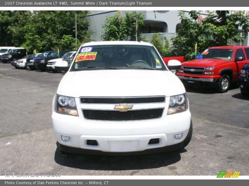 Summit White / Dark Titanium/Light Titanium 2007 Chevrolet Avalanche LT 4WD