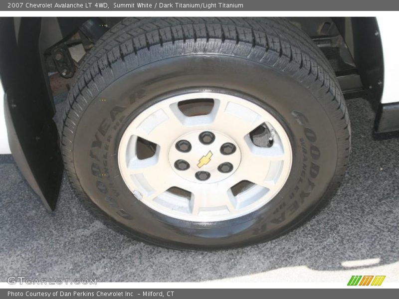 Summit White / Dark Titanium/Light Titanium 2007 Chevrolet Avalanche LT 4WD