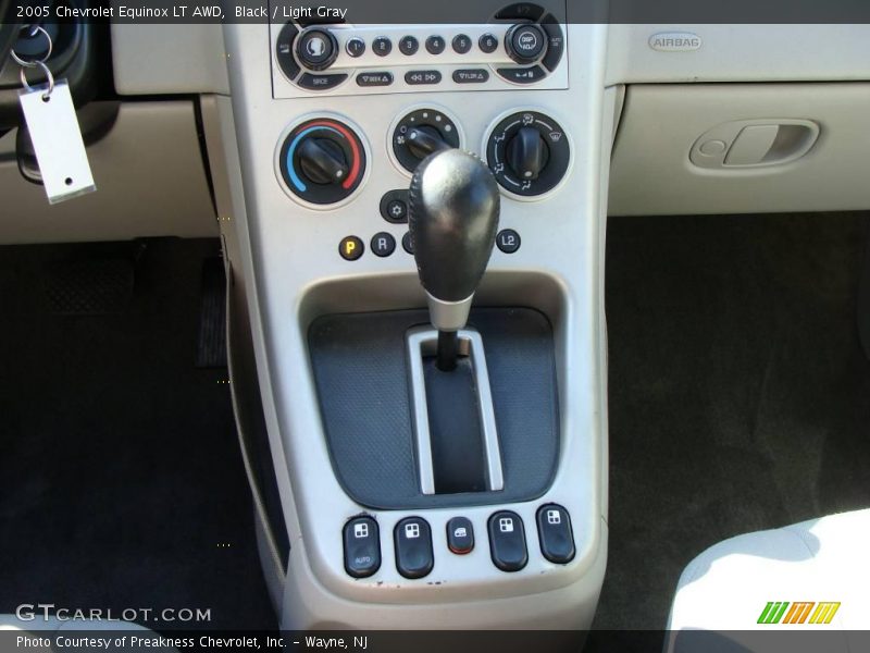 Black / Light Gray 2005 Chevrolet Equinox LT AWD