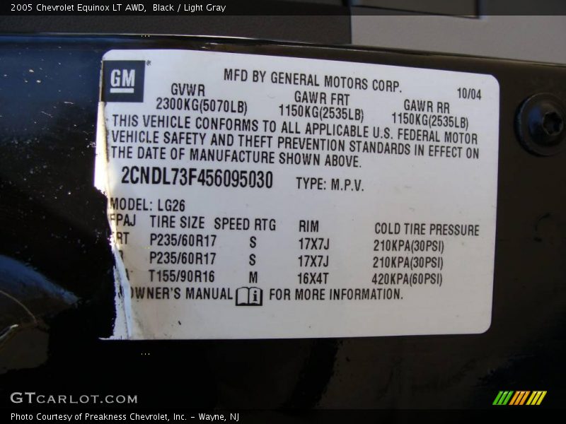 Black / Light Gray 2005 Chevrolet Equinox LT AWD