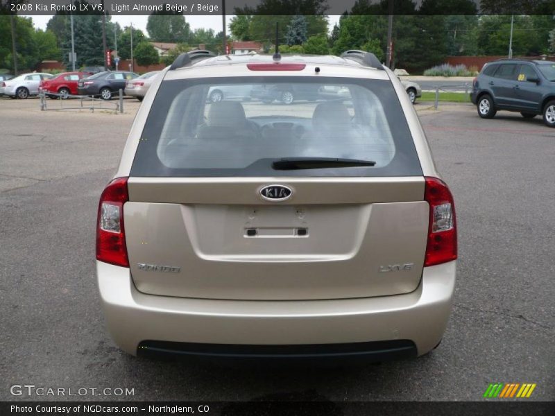 Light Almond Beige / Beige 2008 Kia Rondo LX V6