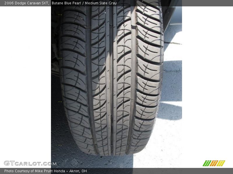 Butane Blue Pearl / Medium Slate Gray 2006 Dodge Caravan SXT