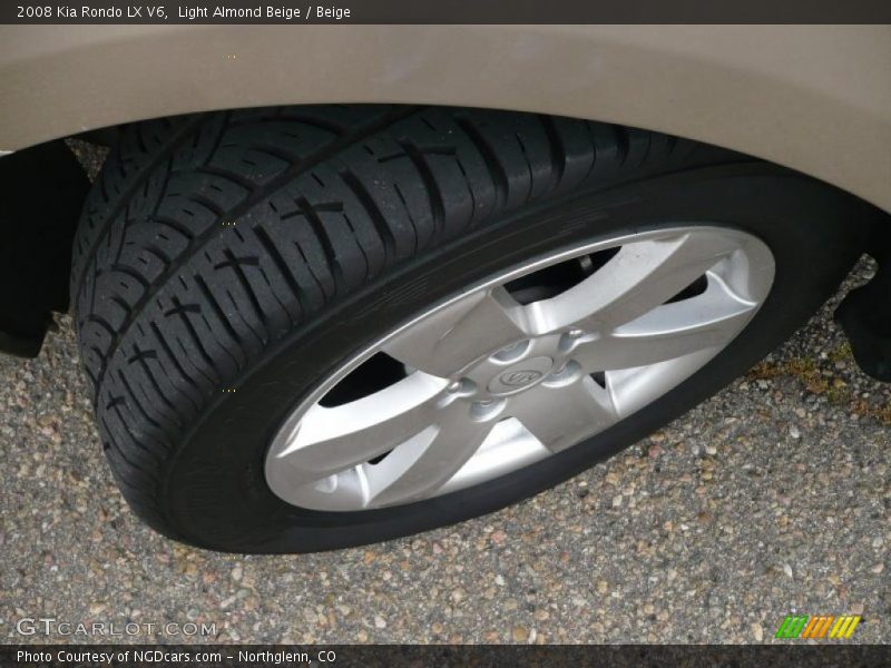 Light Almond Beige / Beige 2008 Kia Rondo LX V6