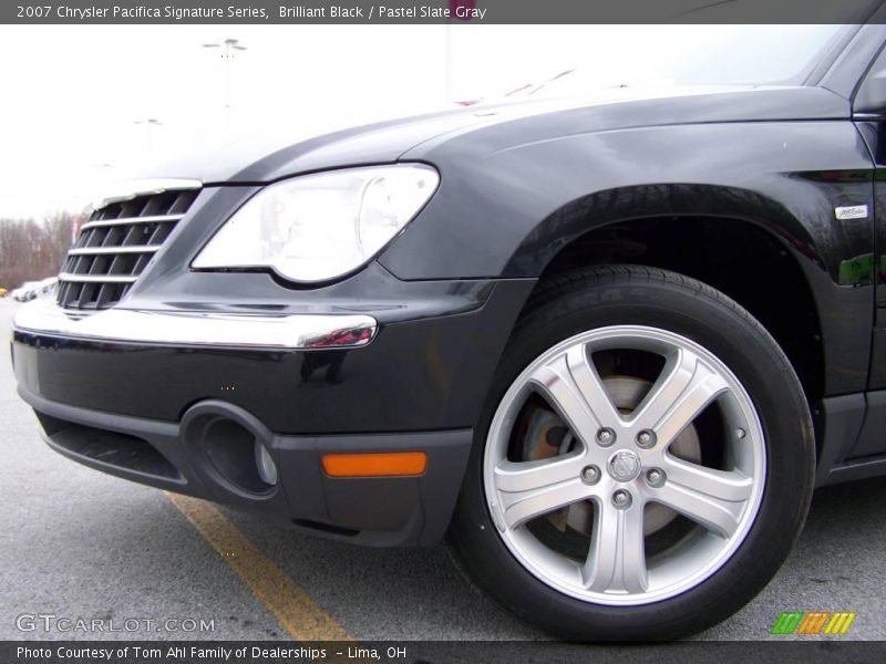 Brilliant Black / Pastel Slate Gray 2007 Chrysler Pacifica Signature Series