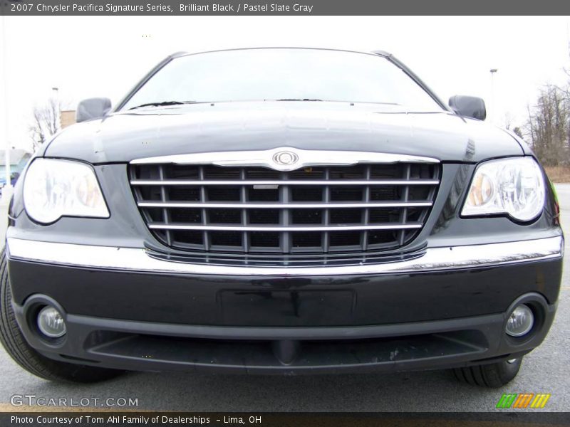 Brilliant Black / Pastel Slate Gray 2007 Chrysler Pacifica Signature Series