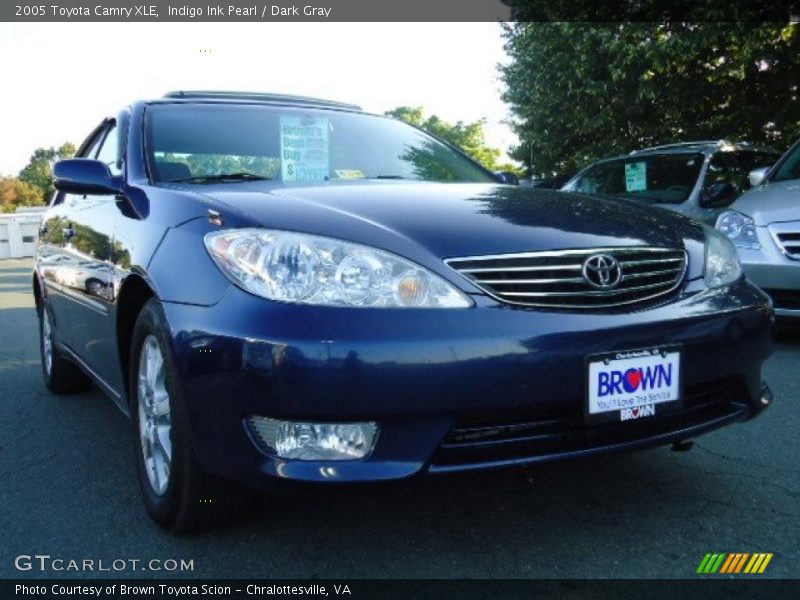 Indigo Ink Pearl / Dark Gray 2005 Toyota Camry XLE