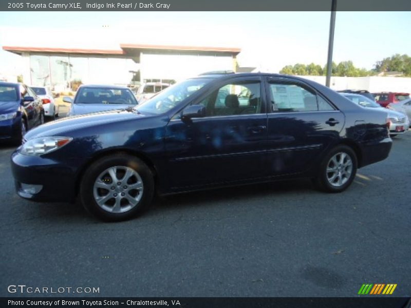 Indigo Ink Pearl / Dark Gray 2005 Toyota Camry XLE