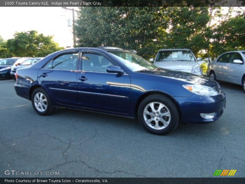 Indigo Ink Pearl / Dark Gray 2005 Toyota Camry XLE