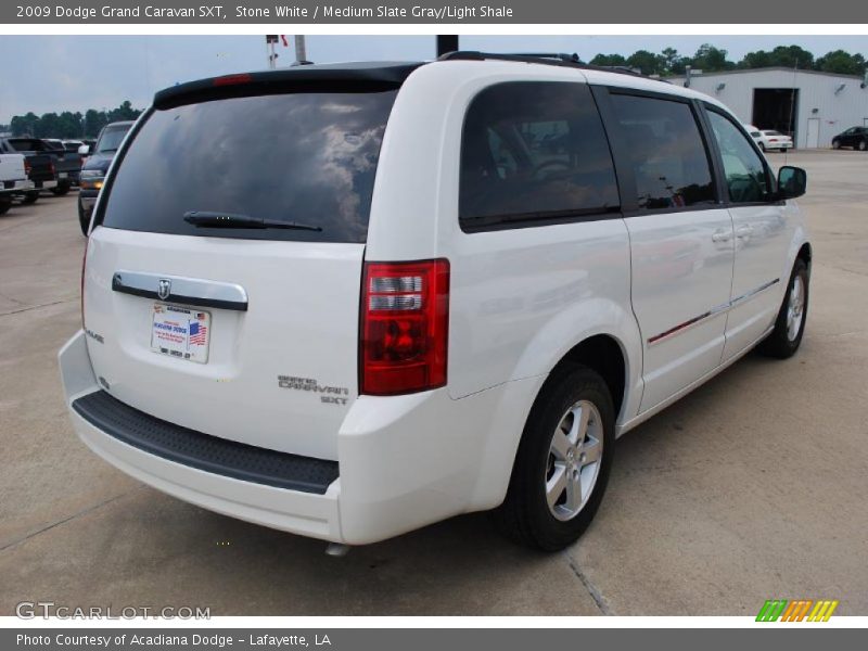 Stone White / Medium Slate Gray/Light Shale 2009 Dodge Grand Caravan SXT