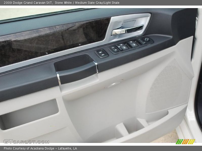 Stone White / Medium Slate Gray/Light Shale 2009 Dodge Grand Caravan SXT