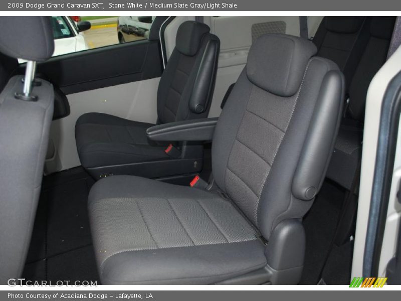 Stone White / Medium Slate Gray/Light Shale 2009 Dodge Grand Caravan SXT