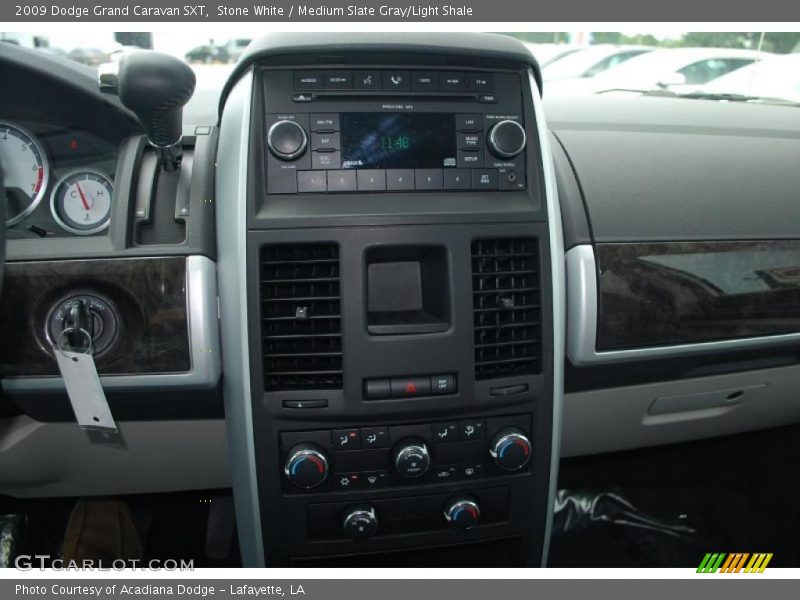 Stone White / Medium Slate Gray/Light Shale 2009 Dodge Grand Caravan SXT