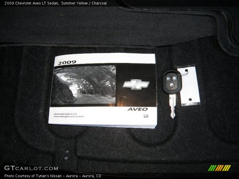 Summer Yellow / Charcoal 2009 Chevrolet Aveo LT Sedan