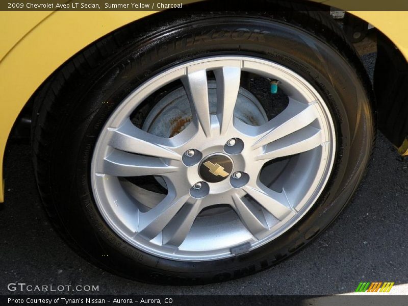 Summer Yellow / Charcoal 2009 Chevrolet Aveo LT Sedan