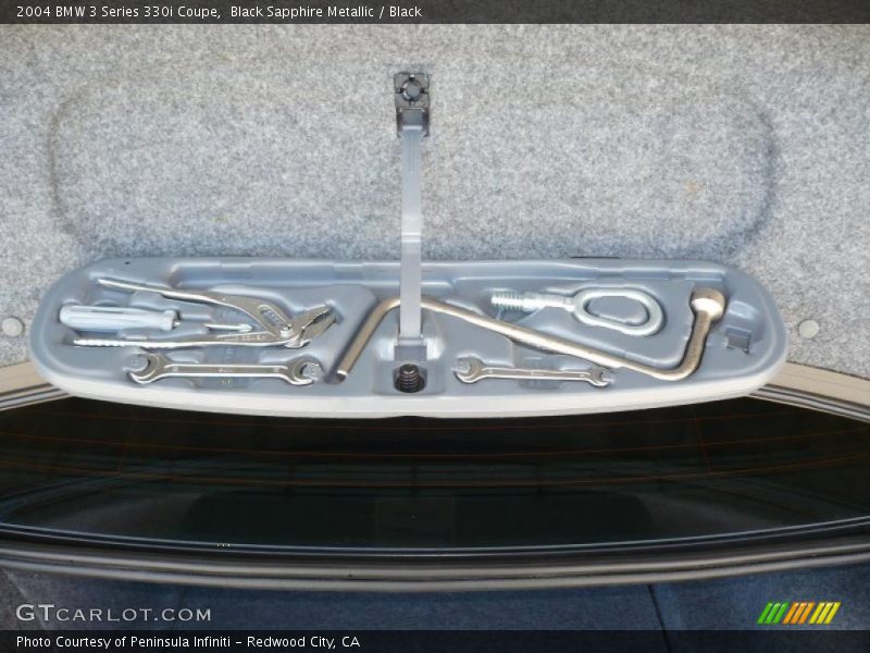 Black Sapphire Metallic / Black 2004 BMW 3 Series 330i Coupe