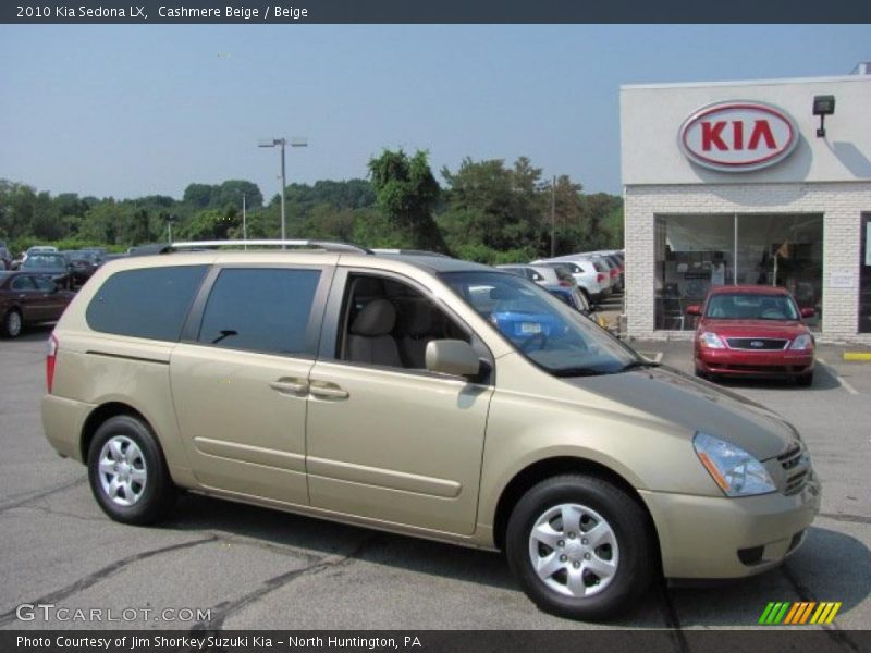 Cashmere Beige / Beige 2010 Kia Sedona LX